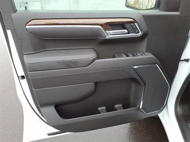 new 2026 GMC Sierra 1500 car, priced at $48,995