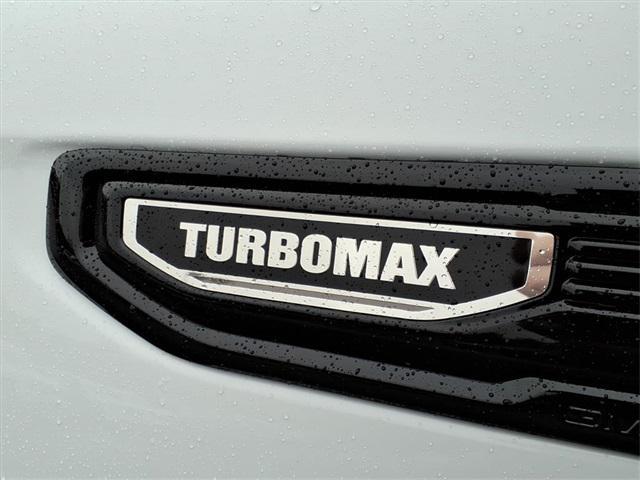 new 2026 GMC Sierra 1500 car, priced at $48,995