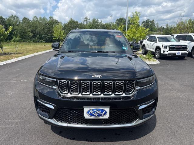 used 2025 Jeep Grand Cherokee car, priced at $51,999
