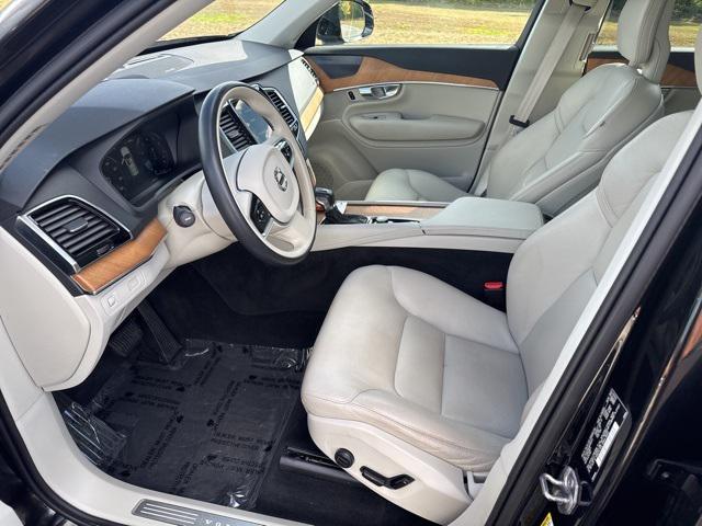 used 2022 Volvo XC90 car, priced at $37,999