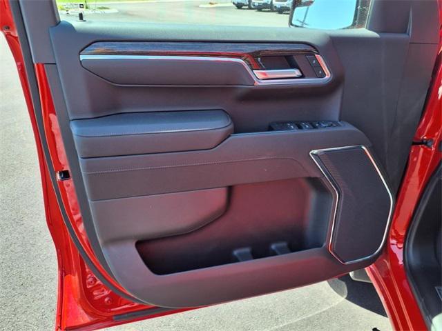 new 2025 GMC Sierra 1500 car, priced at $48,390