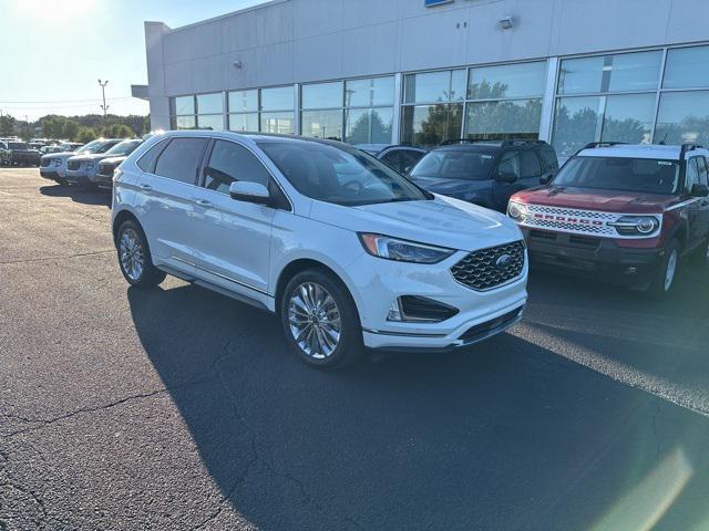 used 2022 Ford Edge car, priced at $31,995