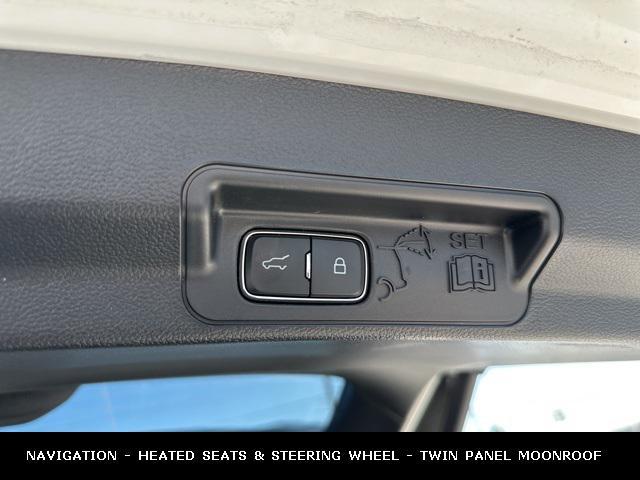 used 2023 Ford Explorer car, priced at $35,994
