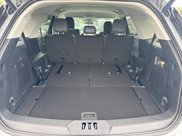 new 2025 Ford Explorer car, priced at $48,345
