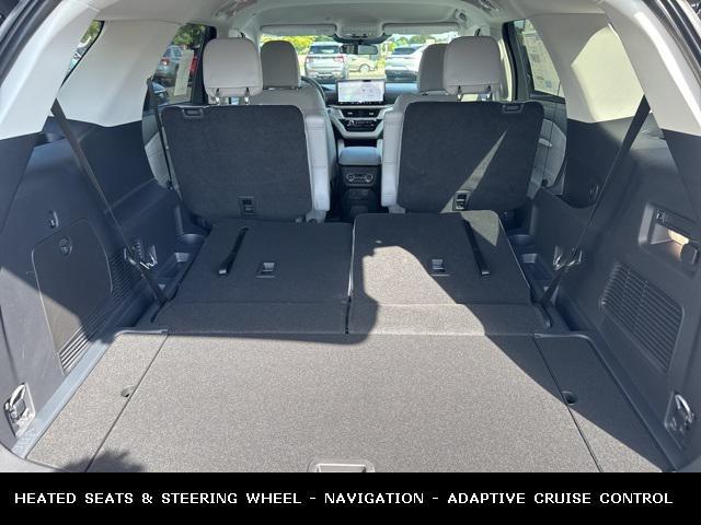 new 2025 Ford Explorer car, priced at $48,660