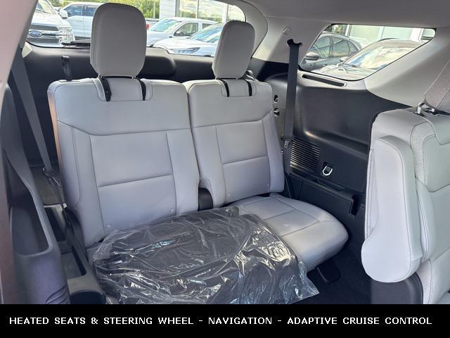 new 2025 Ford Explorer car, priced at $48,660