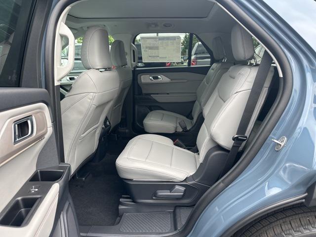 new 2025 Ford Explorer car, priced at $50,535