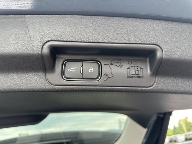 new 2025 Ford Explorer car, priced at $50,535