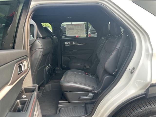 new 2025 Ford Explorer car, priced at $62,280