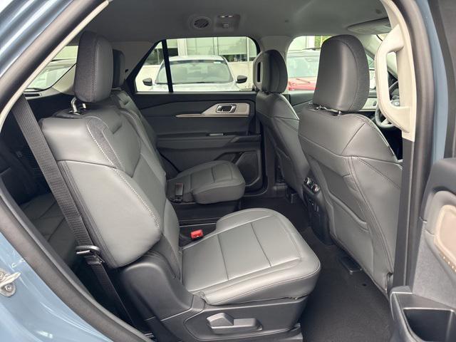 new 2025 Ford Explorer car, priced at $48,680