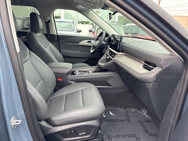 new 2025 Ford Explorer car, priced at $48,680