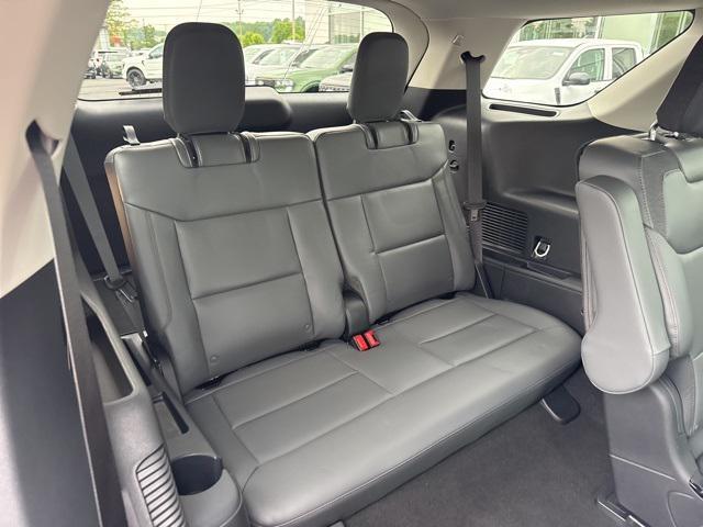 new 2025 Ford Explorer car, priced at $48,680