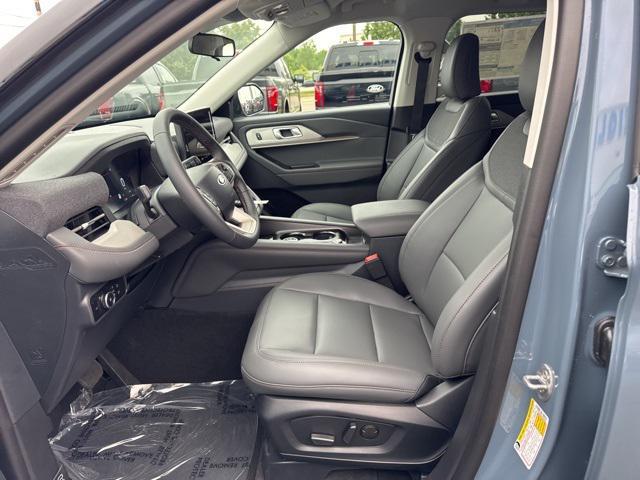 new 2025 Ford Explorer car, priced at $48,680