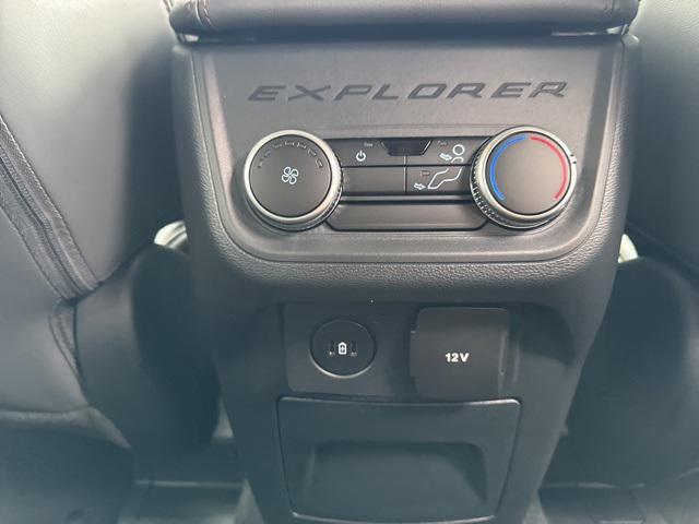 new 2025 Ford Explorer car, priced at $48,680