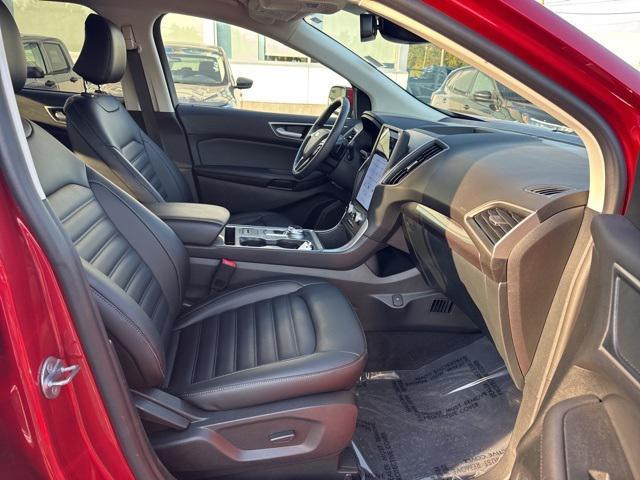 used 2024 Ford Edge car, priced at $30,995