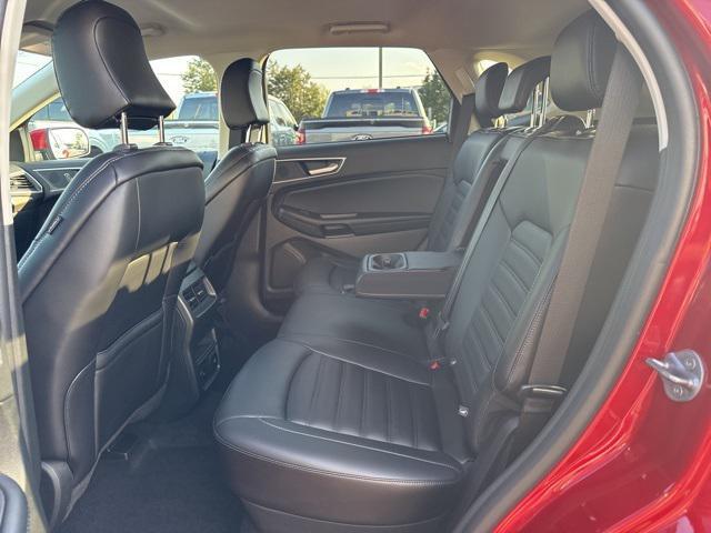 used 2024 Ford Edge car, priced at $30,995