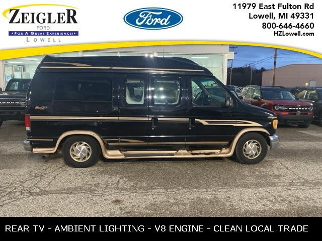 used 2000 Ford E150 car, priced at $4,995