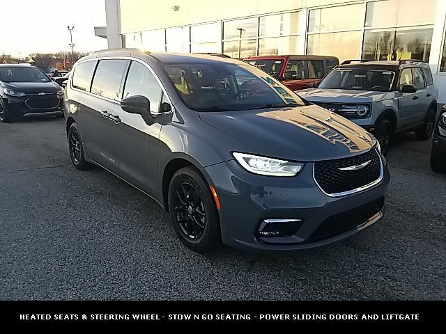 used 2022 Chrysler Pacifica car, priced at $20,995