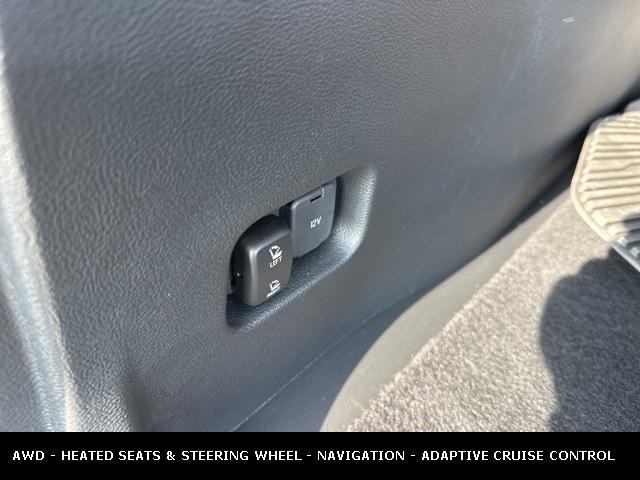 used 2023 Ford Edge car, priced at $29,995