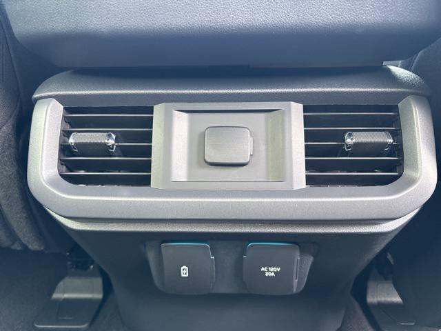 new 2025 Ford F-150 car