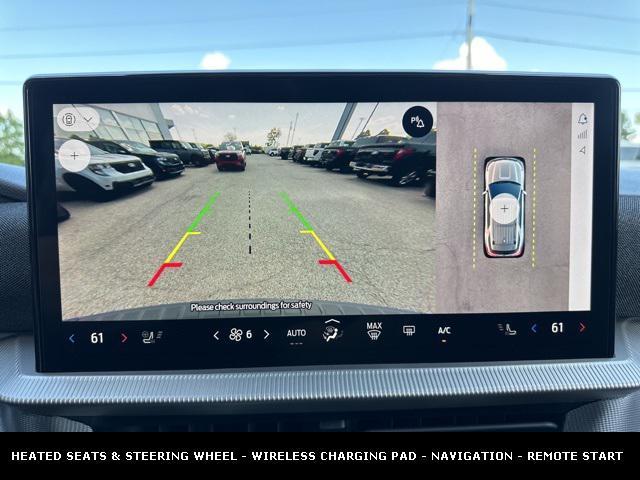 new 2025 Ford Explorer car