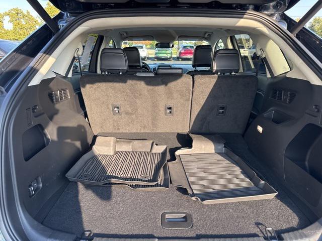used 2024 Ford Edge car, priced at $31,995