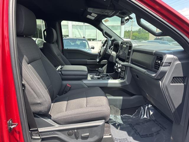 new 2025 Ford F-150 car