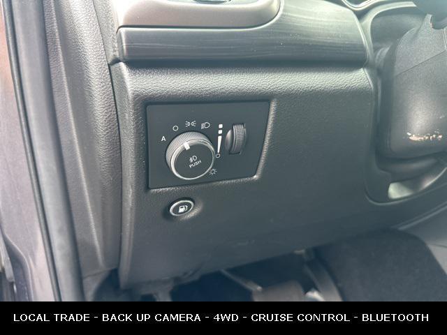 used 2021 Jeep Grand Cherokee car, priced at $21,995
