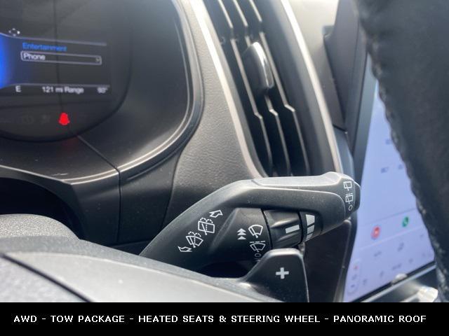 used 2024 Ford Edge car, priced at $31,995