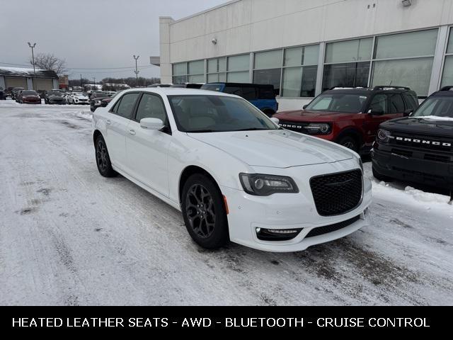 used 2022 Chrysler 300 car, priced at $25,995