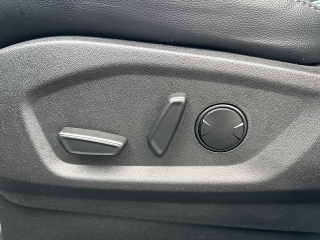 used 2023 Ford Edge car, priced at $27,995