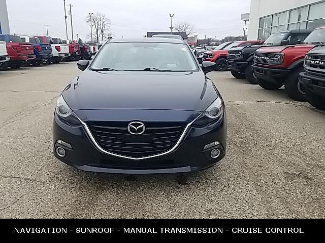 used 2015 Mazda Mazda3 car, priced at $8,995