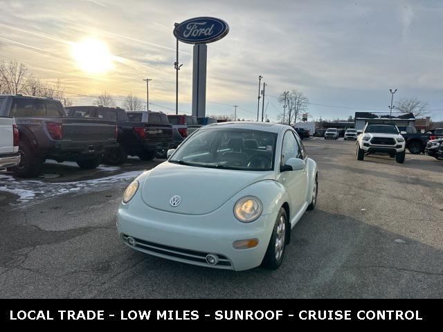 used 2002 Volkswagen New Beetle car, priced at $5,995