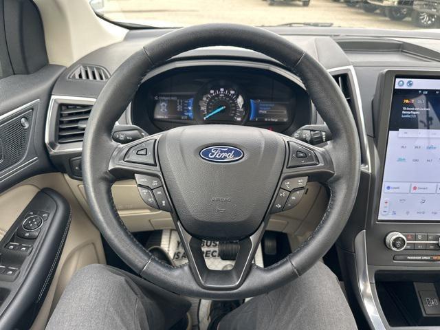 used 2022 Ford Edge car