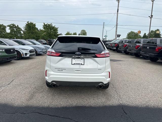 used 2022 Ford Edge car