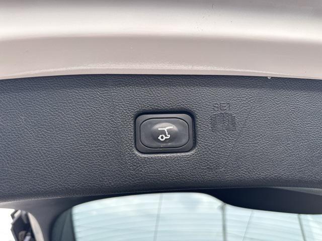 used 2022 Ford Edge car