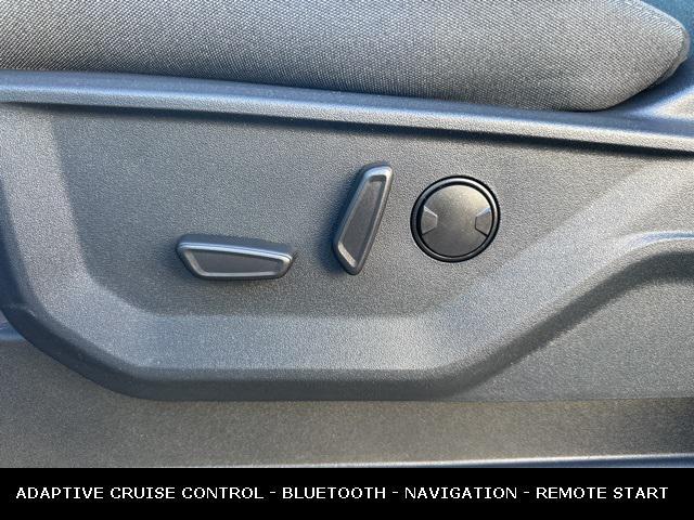 new 2025 Ford F-150 car, priced at $62,055