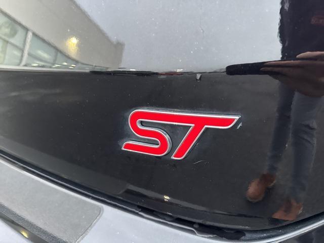 used 2019 Ford Edge car, priced at $21,695