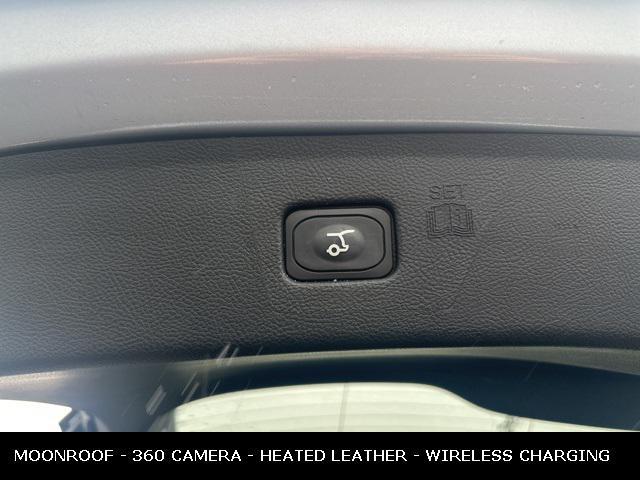 used 2024 Ford Edge car, priced at $26,995