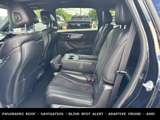used 2023 Acura MDX car, priced at $43,995