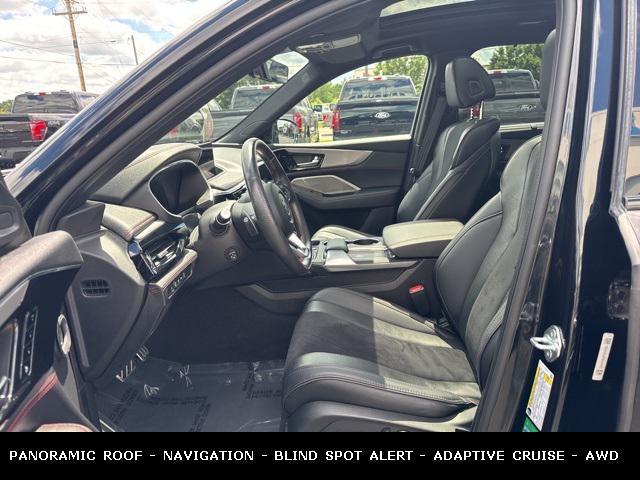 used 2023 Acura MDX car, priced at $43,995