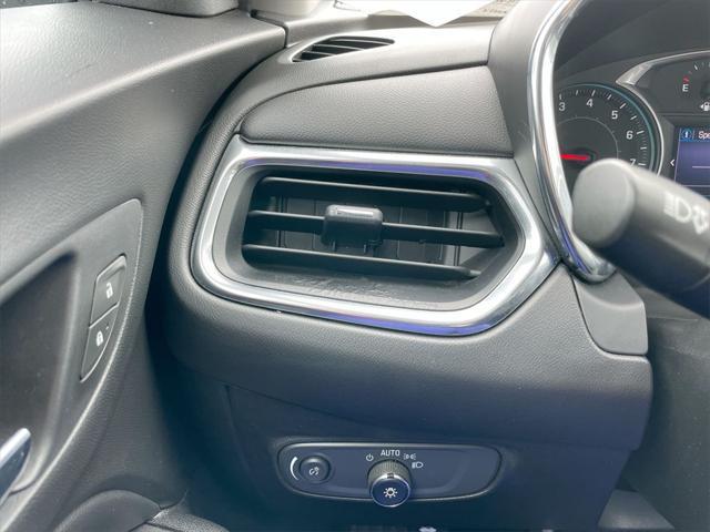 used 2020 Chevrolet Equinox car, priced at $15,875