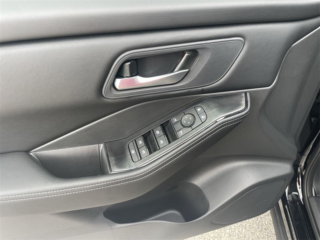 new 2026 Nissan Rogue car, priced at $31,573