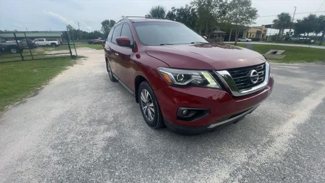 used 2020 Nissan Pathfinder car, priced at $18,995