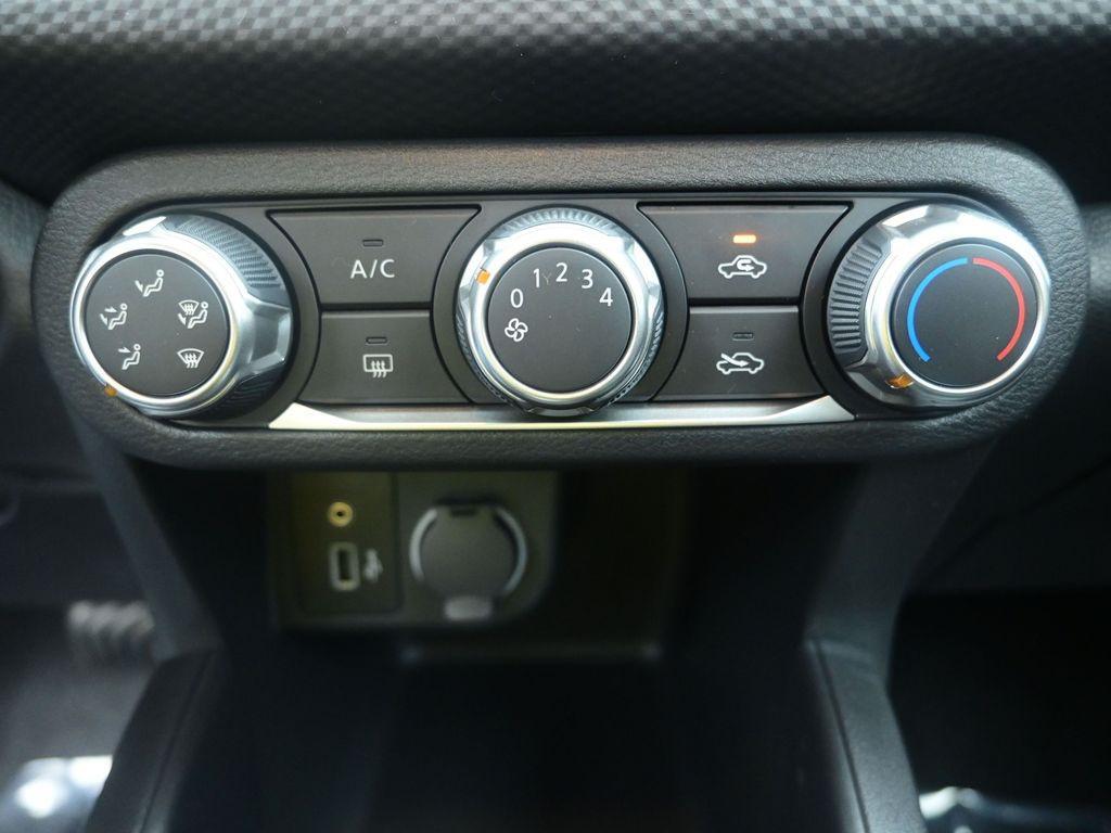 new 2025 Nissan Kicks car, priced at $23,028