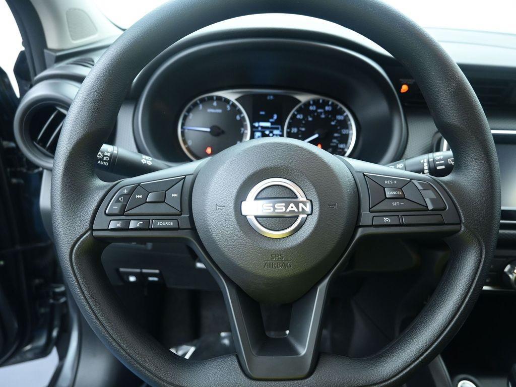 new 2025 Nissan Kicks car, priced at $23,028
