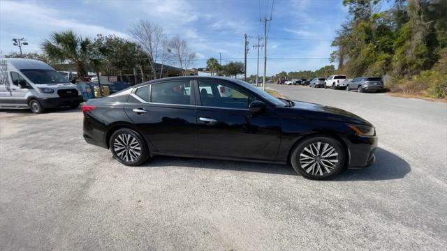 used 2023 Nissan Altima car, priced at $19,395