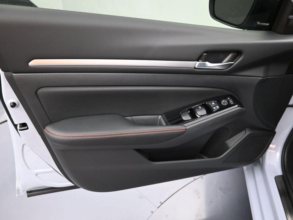 new 2025 Nissan Altima car, priced at $29,895