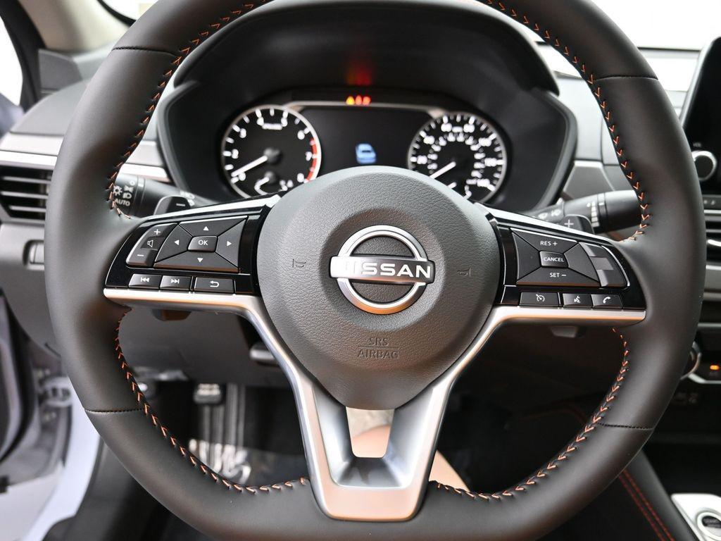 new 2025 Nissan Altima car, priced at $29,895