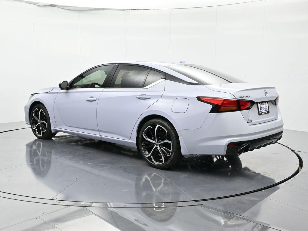 new 2025 Nissan Altima car, priced at $29,895